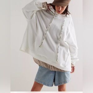 We The Free We Hoodie nwt